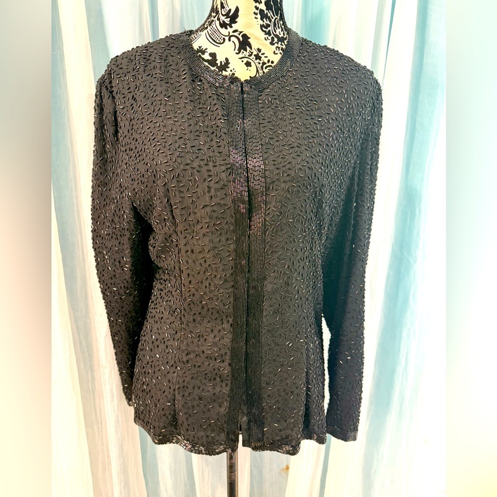 Night Vogue Womans Size Large 100% Silk Bolero Shrug Sequin Floral Beading